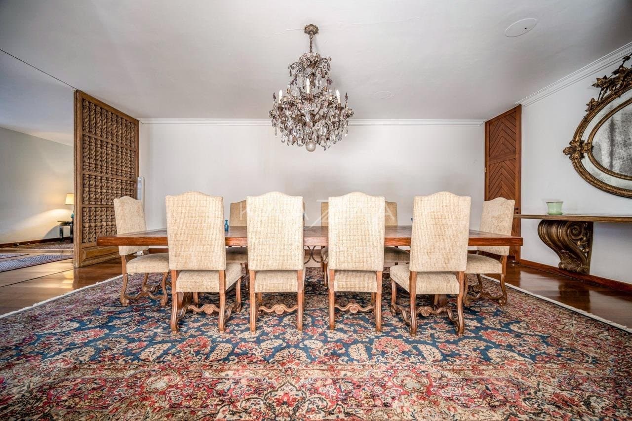Excelente casa modernista, com lindo jardim em um amplo terreno no Jardim Europa. - Foto 11