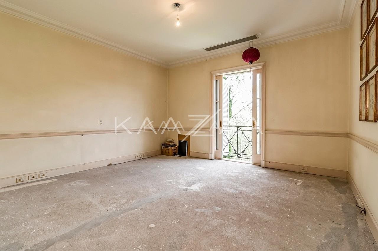 Casa exuberante com jardim e vista verde infinita. Em rua sossegada no Real Parque. - Foto 32