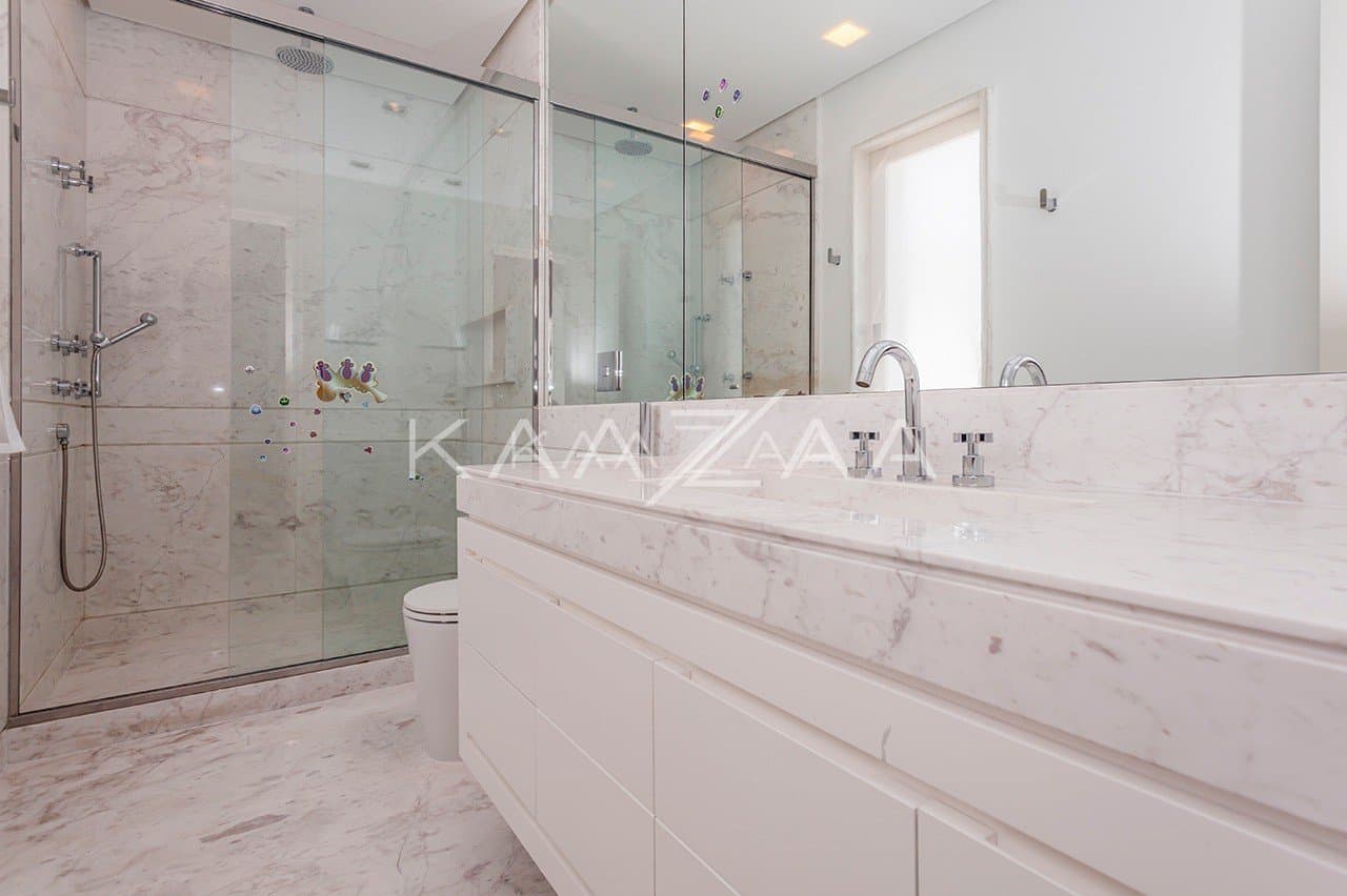 Design clean e acabamentos primorosos nesta casa na Cidade Jardim. - Foto 14