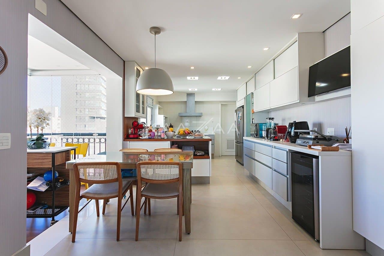 Varanda envidraçada, área gourmet integrada e localização próxima do Ibirapuera - Foto 41