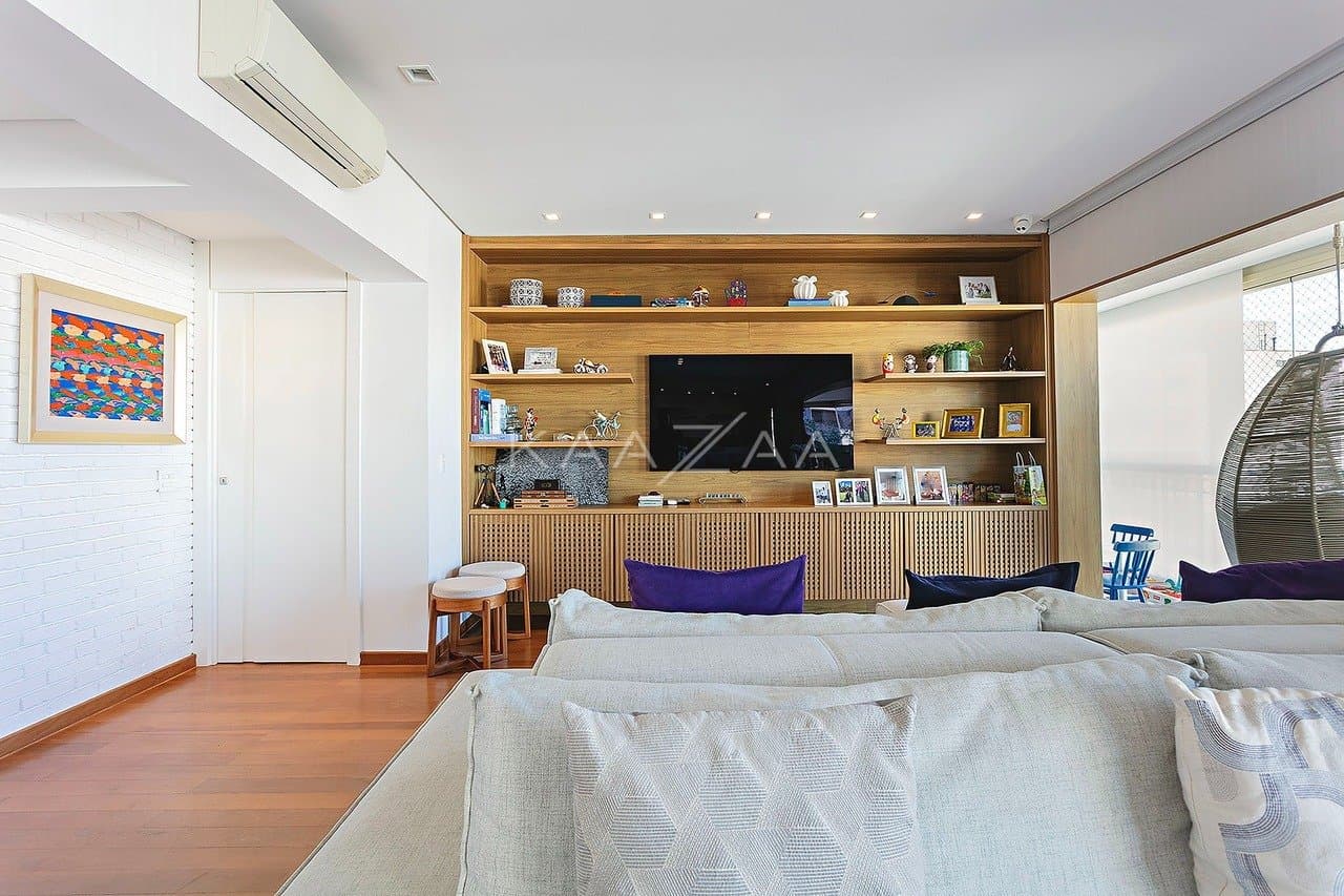 Varanda envidraçada, área gourmet integrada e localização próxima do Ibirapuera - Foto 7