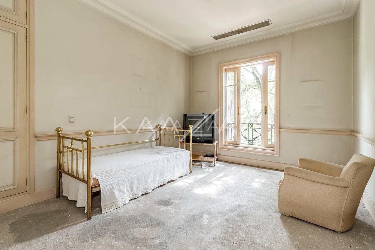 Casa exuberante com jardim e vista verde infinita. Em rua sossegada no Real Parque. - Foto 20