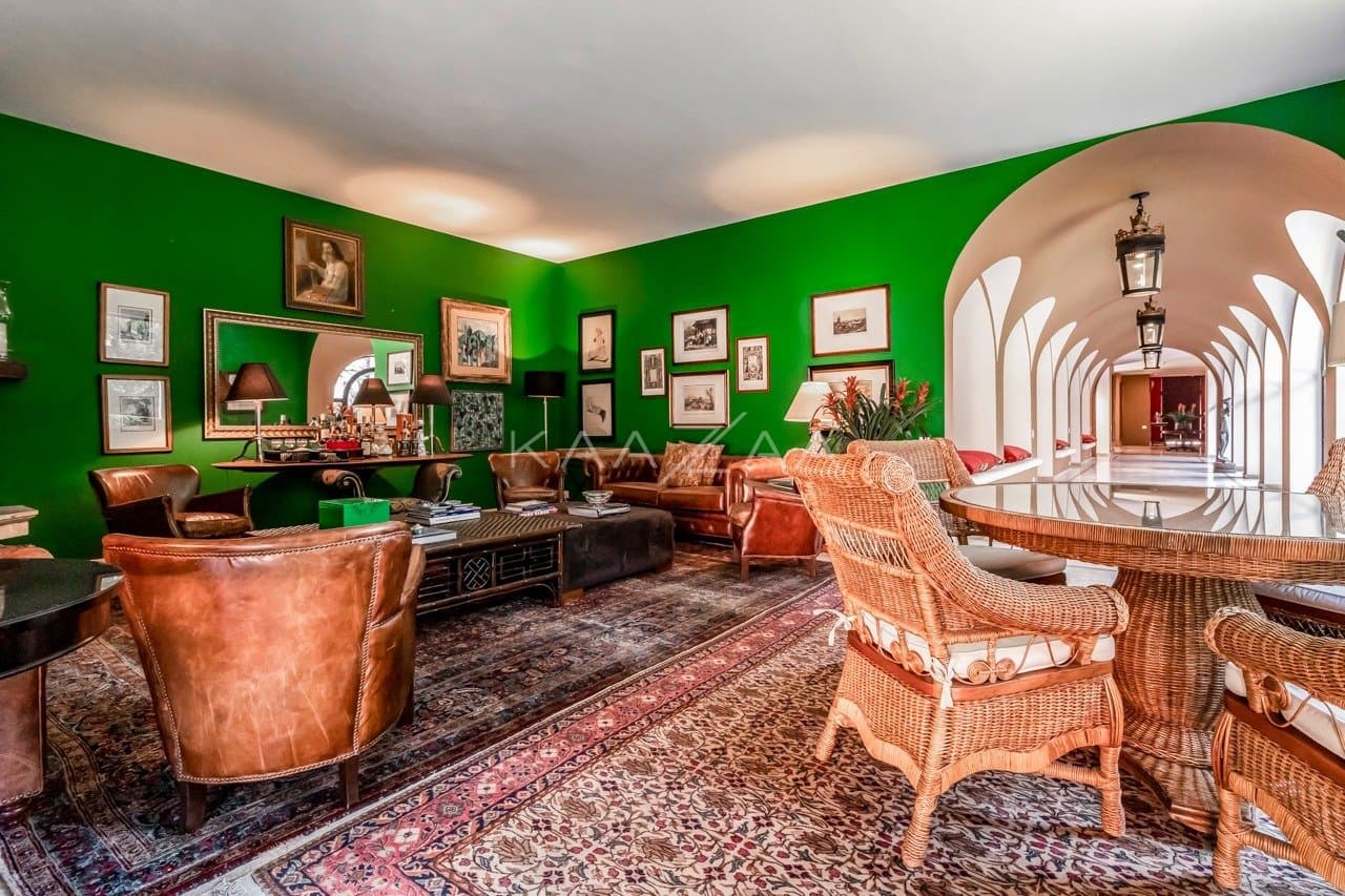 Casa deliciosa com lindo jardim e 4 suítes. Reformada, no Jardim Guedala. - Foto 26