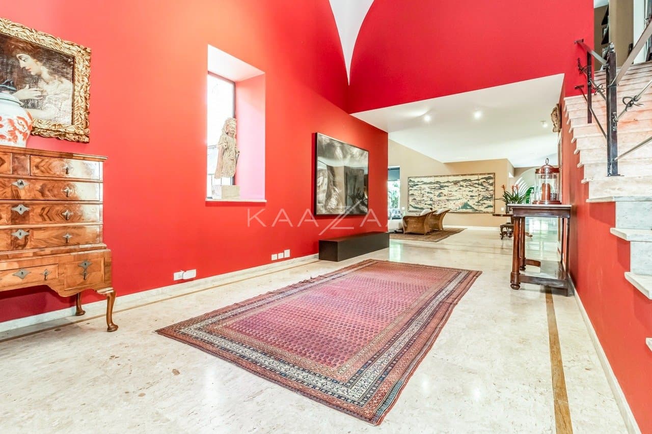 Casa deliciosa com lindo jardim e 4 suítes. Reformada, no Jardim Guedala. - Foto 27