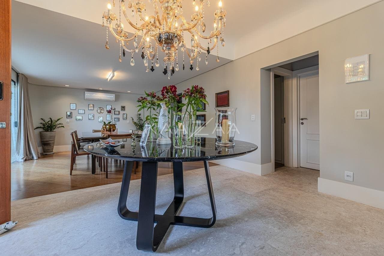 Casa completa em lazer, amplitude e privacidade, com 5 suítes. Em ótima localização na Cidade Jardim. - Foto 43