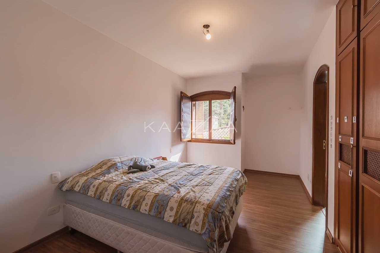 Casa com clima sossegado e muitos espaços para aproveitar, em Alto de Pinheiros. - Foto 15