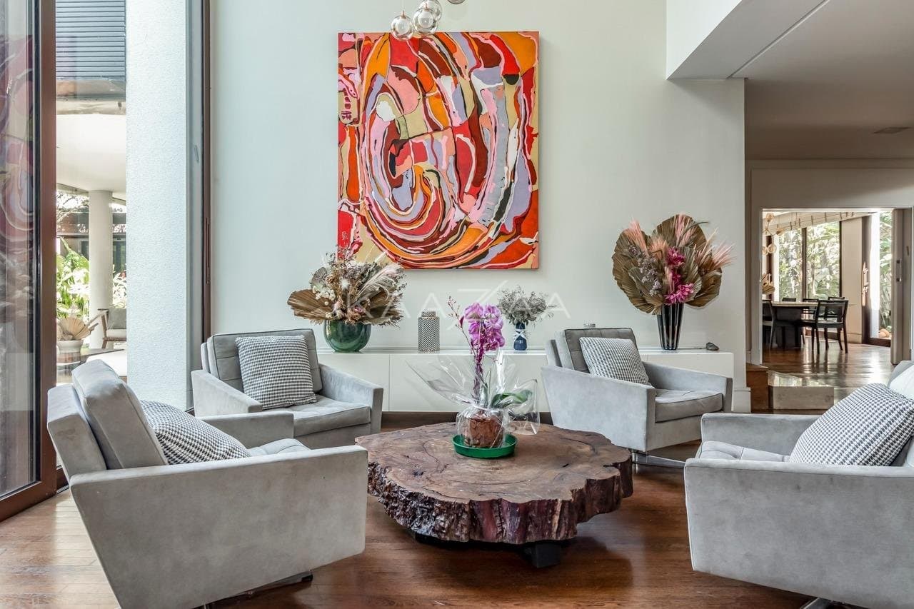 Localização cobiçada e arquitetura contemporânea. Casa extraordinária no Jardim Europa. - Foto 6