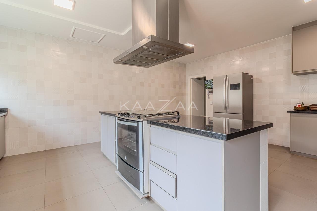 Casa completa em lazer, amplitude e privacidade, com 5 suítes. Em ótima localização na Cidade Jardim. - Foto 61