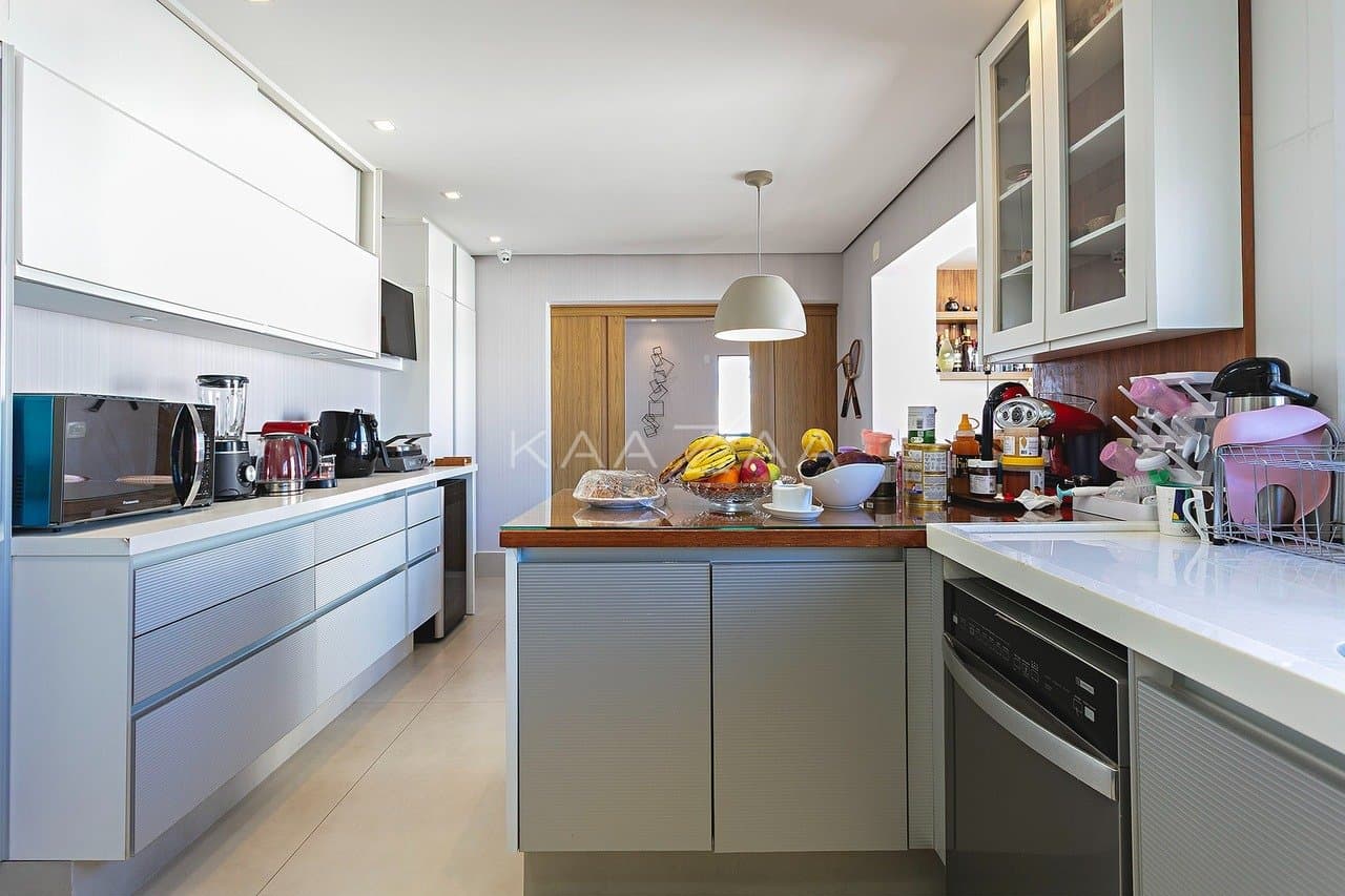 Varanda envidraçada, área gourmet integrada e localização próxima do Ibirapuera - Foto 39
