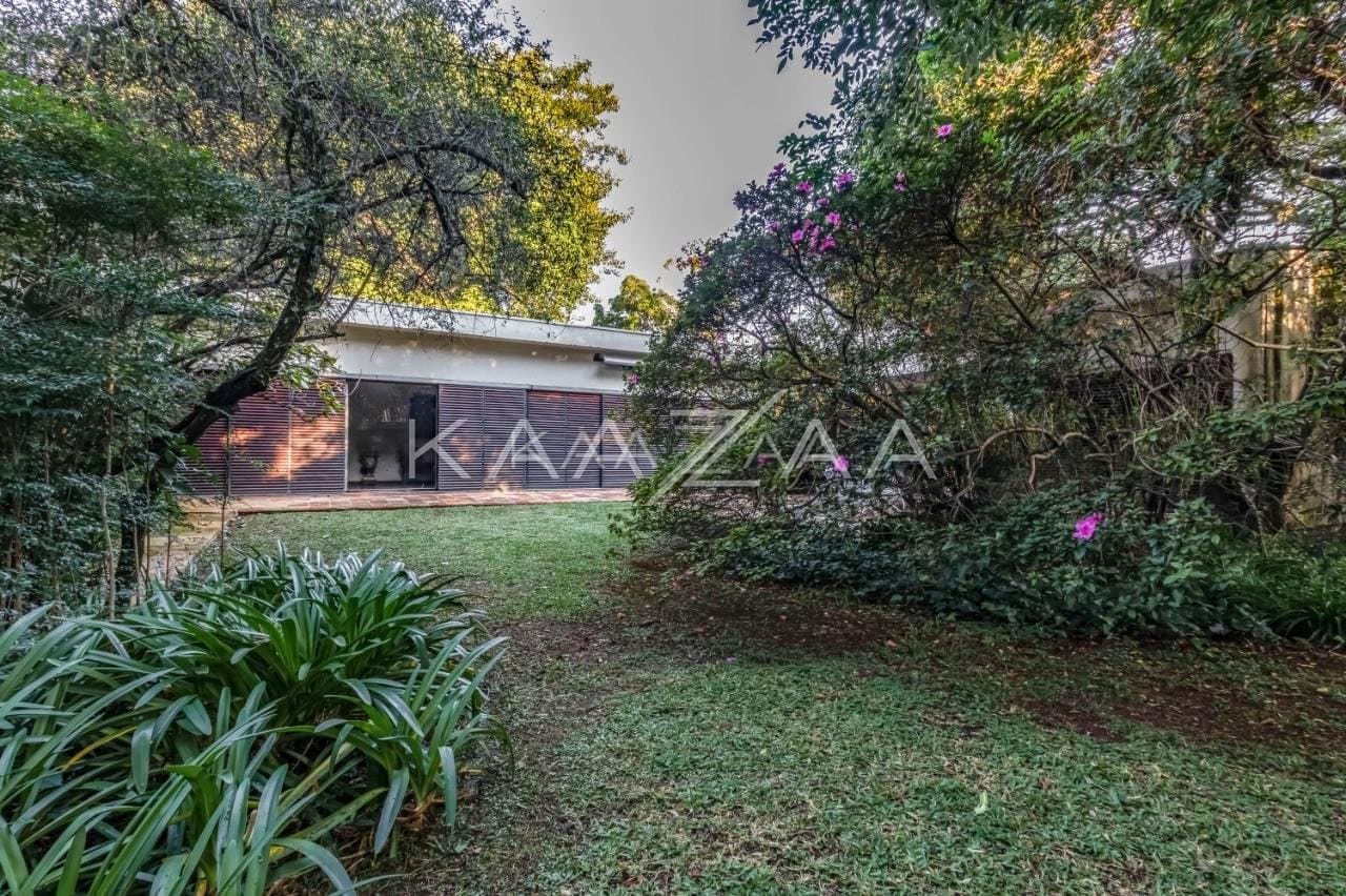 Um terreno em escala rara na cidade, com muito potencial para os negócios. Área de 4.180m² no Jardim Paulista. - Foto 10