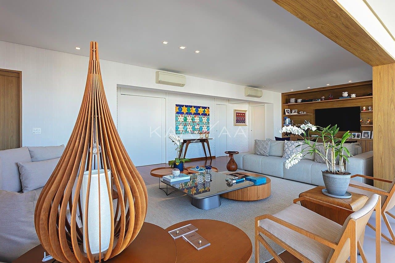 Varanda envidraçada, área gourmet integrada e localização próxima do Ibirapuera - Foto 10