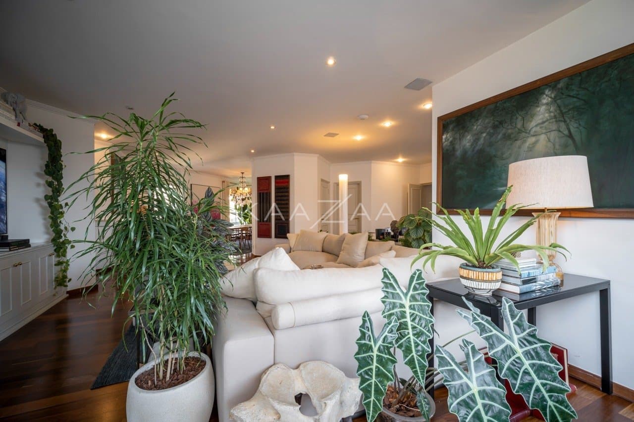 Tranquilidade e conforto são constantes neste apartamento em prédio com lazer no Itaim. - Foto 4