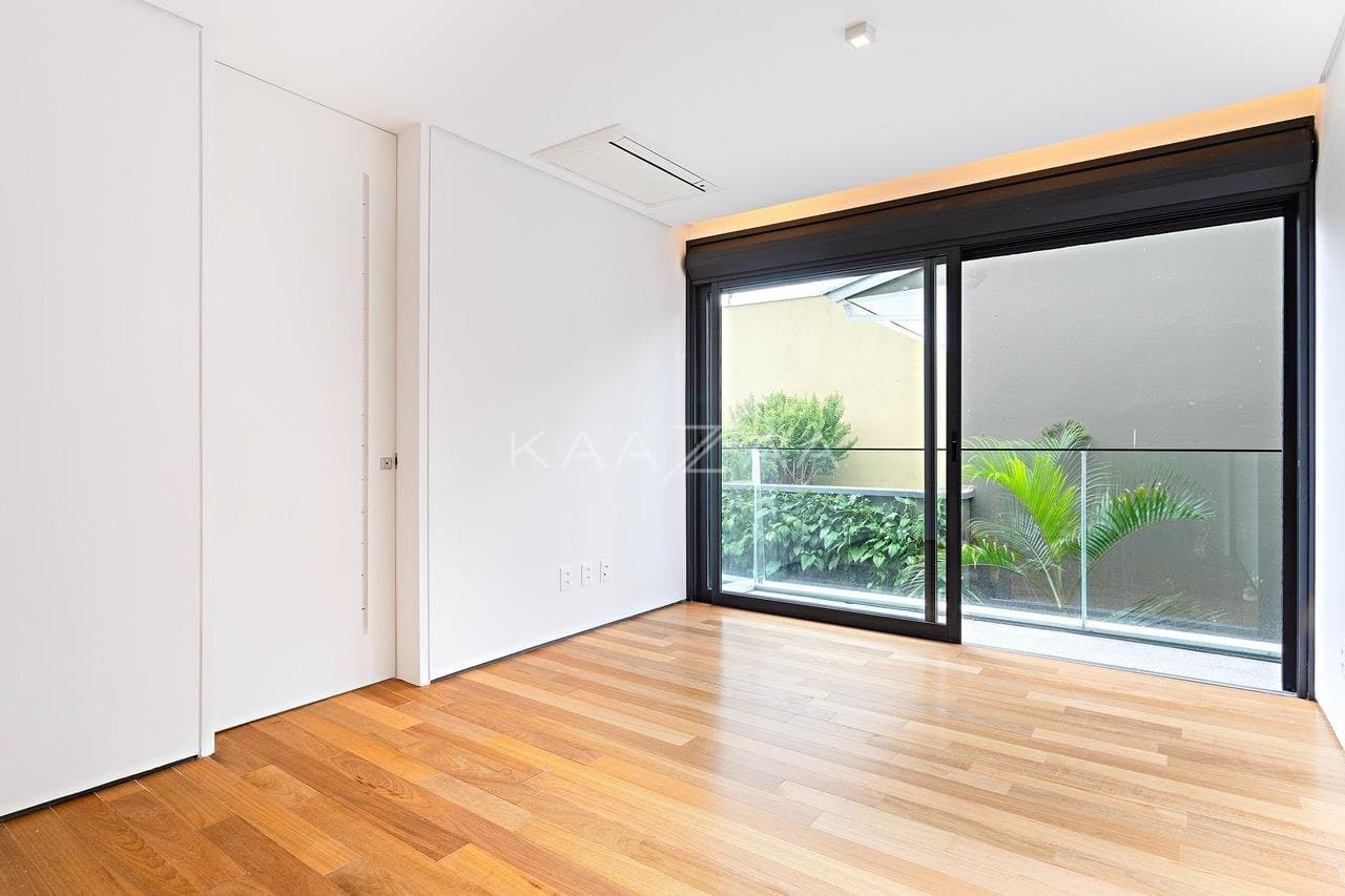 Casa nova contemporânea em rua fechada próxima aos Clubes Pinheiros, Hebraica e Shopping Iguatemi - Foto 15