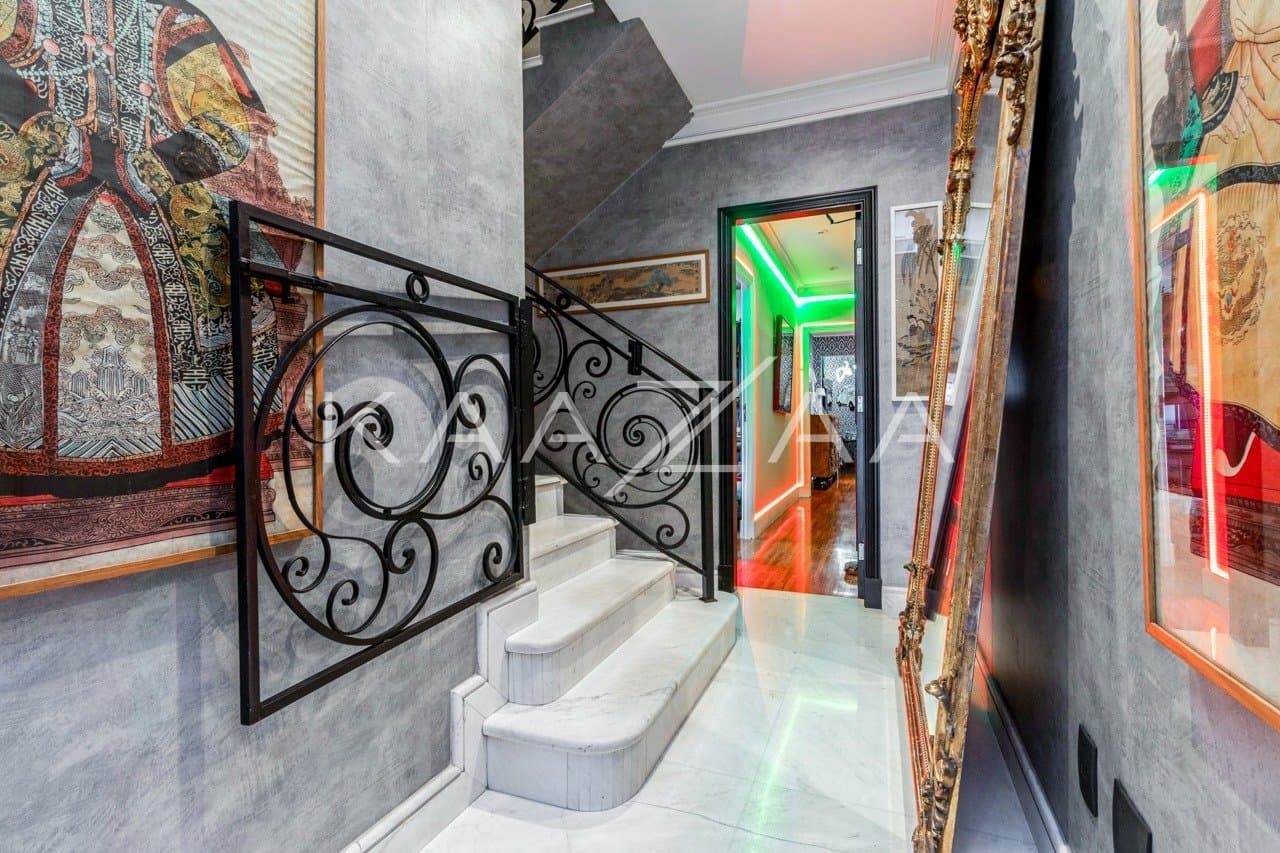 Cobertura dos sonhos em prédio de Lindenberg no melhor do Jardins. - Foto 26