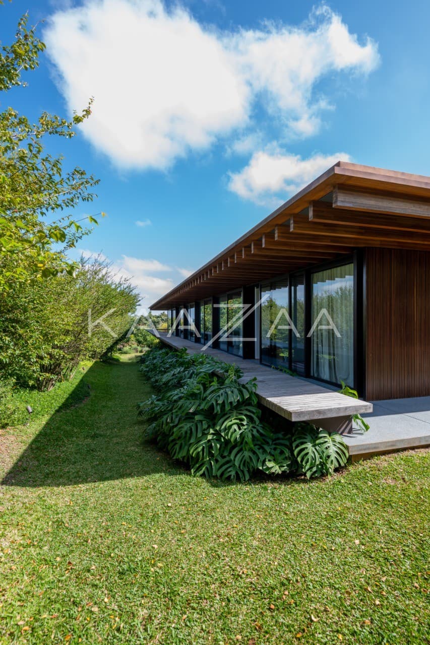 Luz, arquitetura, sofisticação: uma casa modelo na Quinta da Baroneza - Foto 33