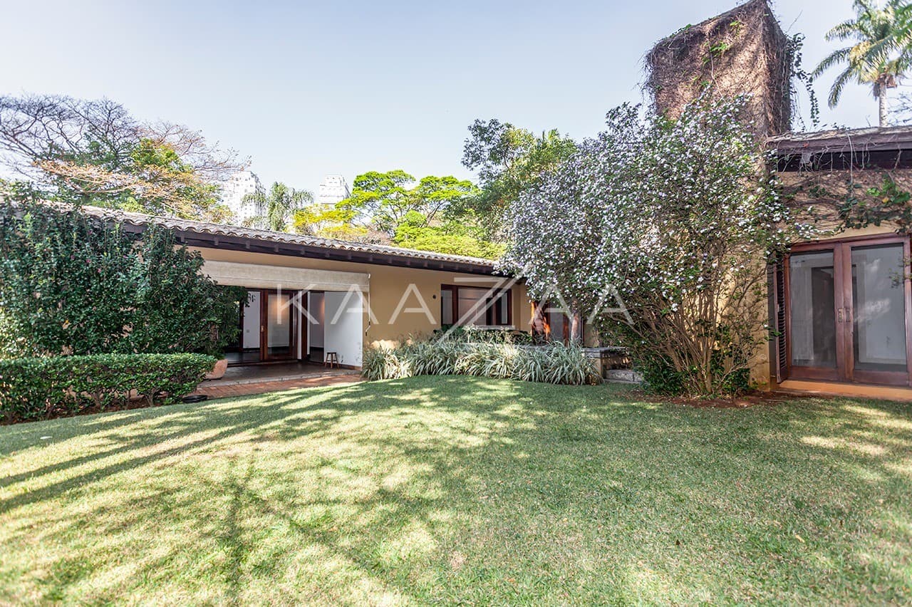 Ousadia não falta. Casa com atmosfera original na Cidade Jardim - Foto 27