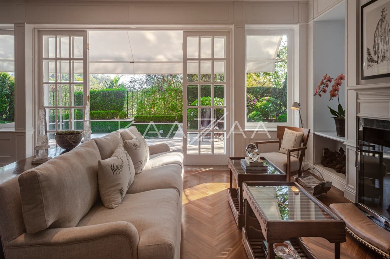 Bela e verdejante. Uma casa que faz sonhar no Jardim Guedala. - Foto 3