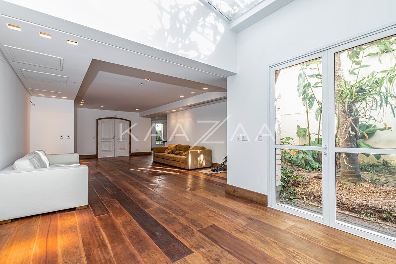 Casa no Jardim Europa com projeto impecável de Patrícia Anastassiadis - Foto 3