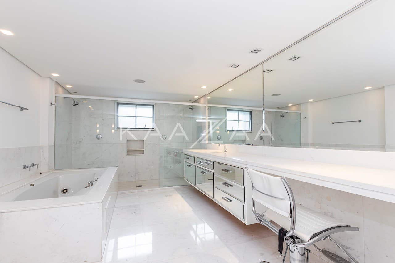 Casa no Jardim Europa com projeto impecável de Patrícia Anastassiadis - Foto 35