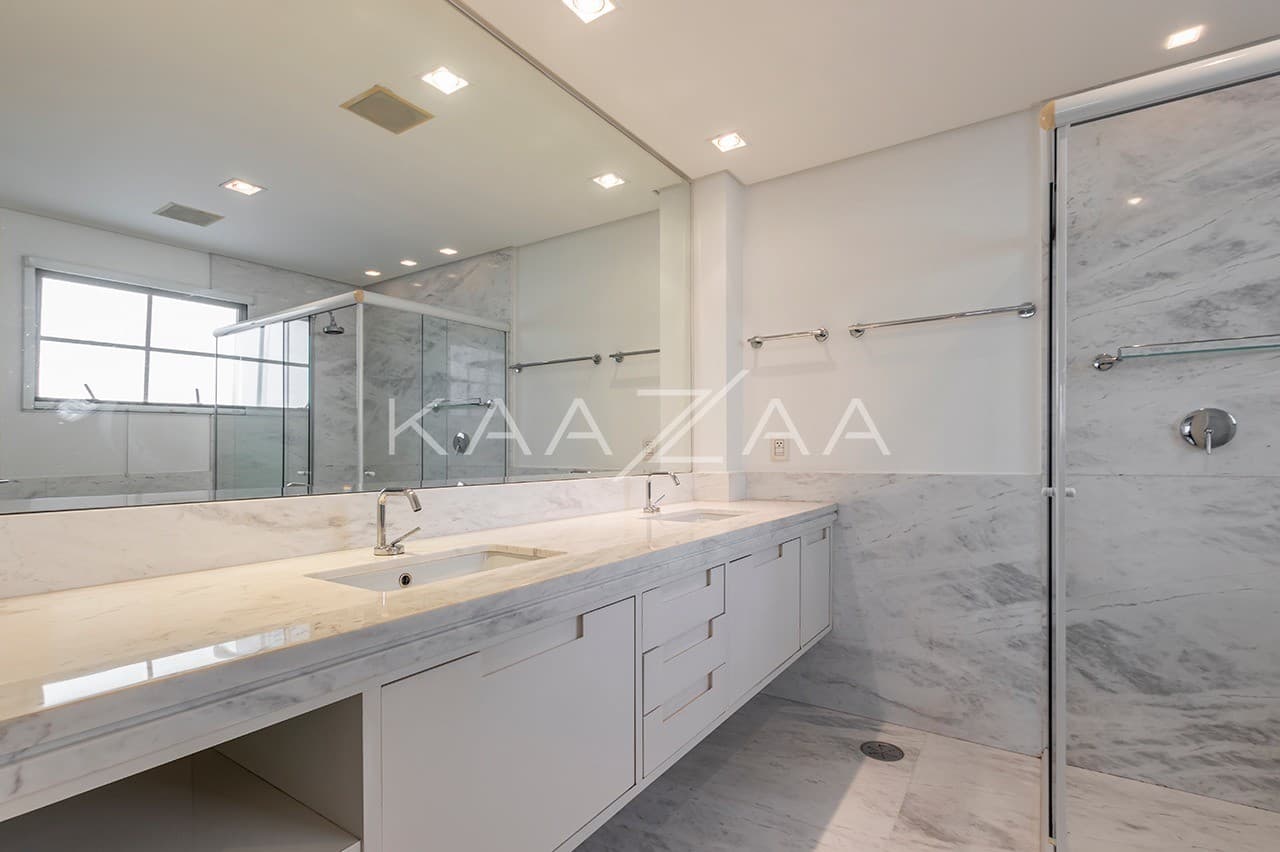 Casa no Jardim Europa com projeto impecável de Patrícia Anastassiadis - Foto 24