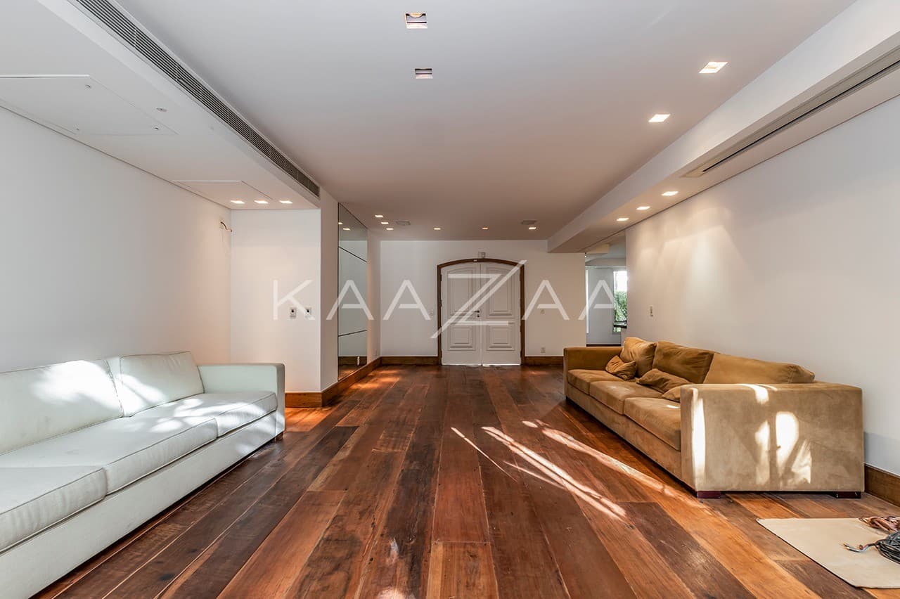 Casa no Jardim Europa com projeto impecável de Patrícia Anastassiadis - Foto 4