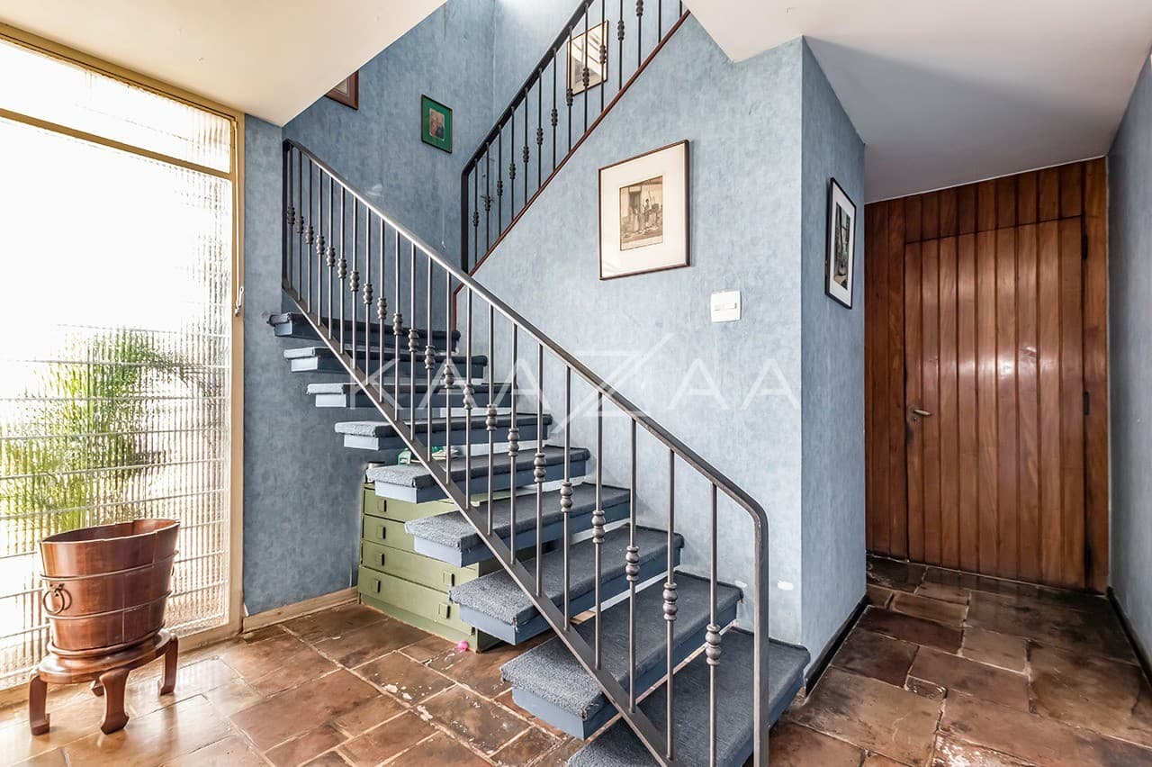 Acesso rápido ao Jardins, Itaim e Pinheiros. Casa em excelente localização no Jardim Europa. - Foto 9