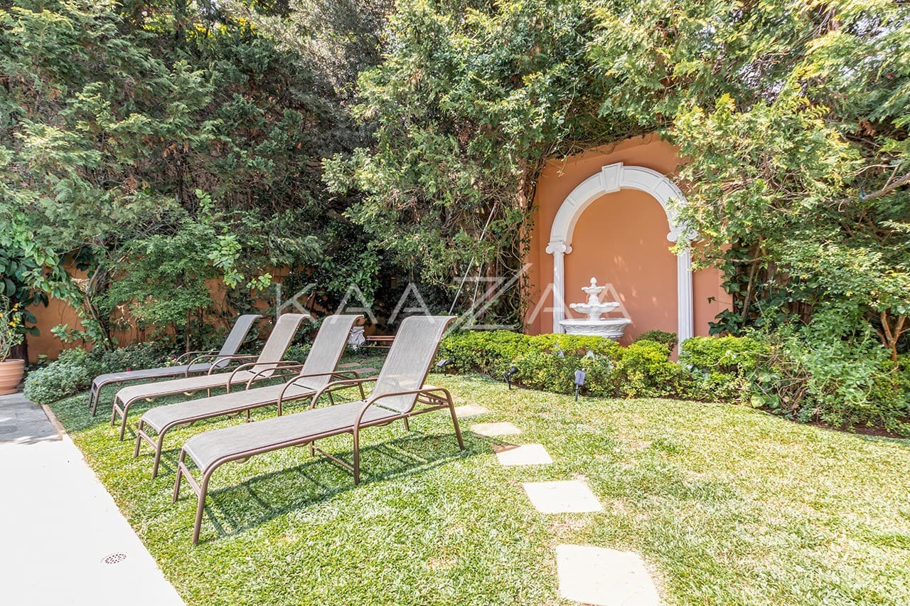 Um jardim que torna todo encontro mais gostoso. Casa no Jardim Guedala. - Foto 4