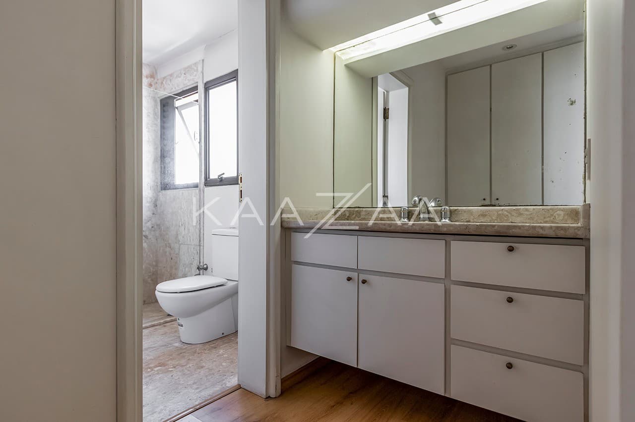 Buscando um imóvel espaçoso nos Jardins? Esse pode ser o ideal. - Foto 24