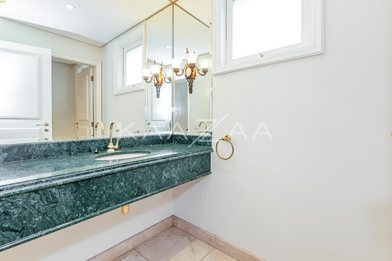 Para esquecer que está em São Paulo. Casa enorme cercada por verde no Real Parque. - Foto 12