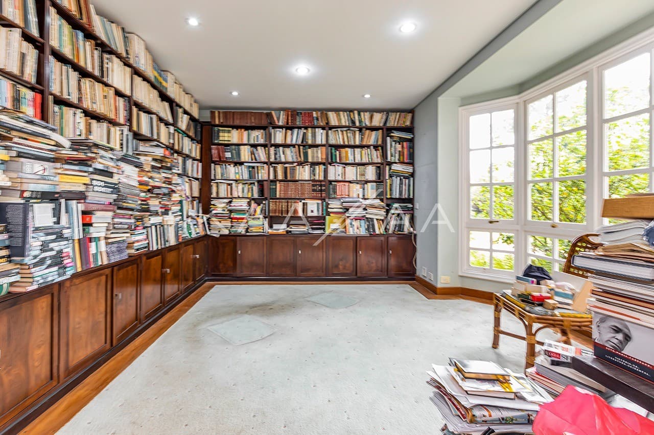 Para esquecer que está em São Paulo. Casa enorme cercada por verde no Real Parque. - Foto 24