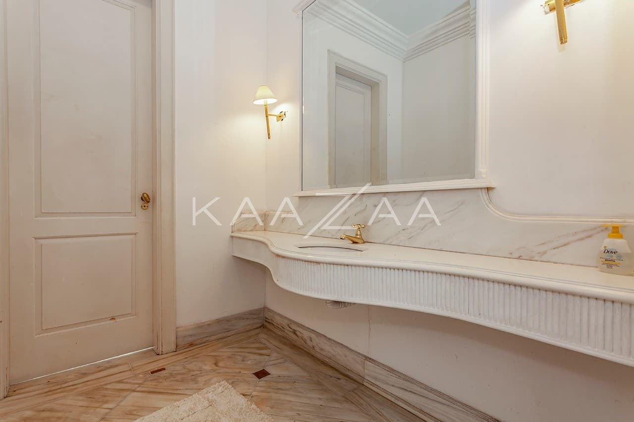 Um jardim tropical em plena Cidade Jardim. Casa com projeto de Marcos Tomanik. - Foto 6