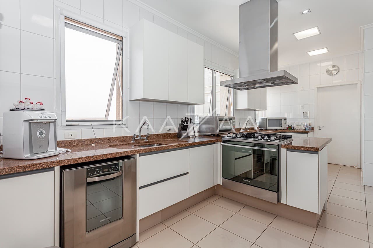 A vista deste apartamento duplex de 520 m² em Pinheiros vai te conquistar. - Foto 28