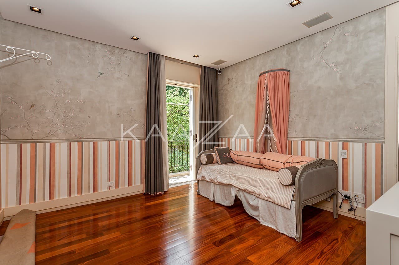 Design clean e acabamentos primorosos nesta casa na Cidade Jardim. - Foto 13