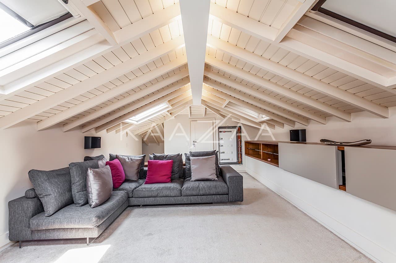 Design clean e acabamentos primorosos nesta casa na Cidade Jardim. - Foto 19