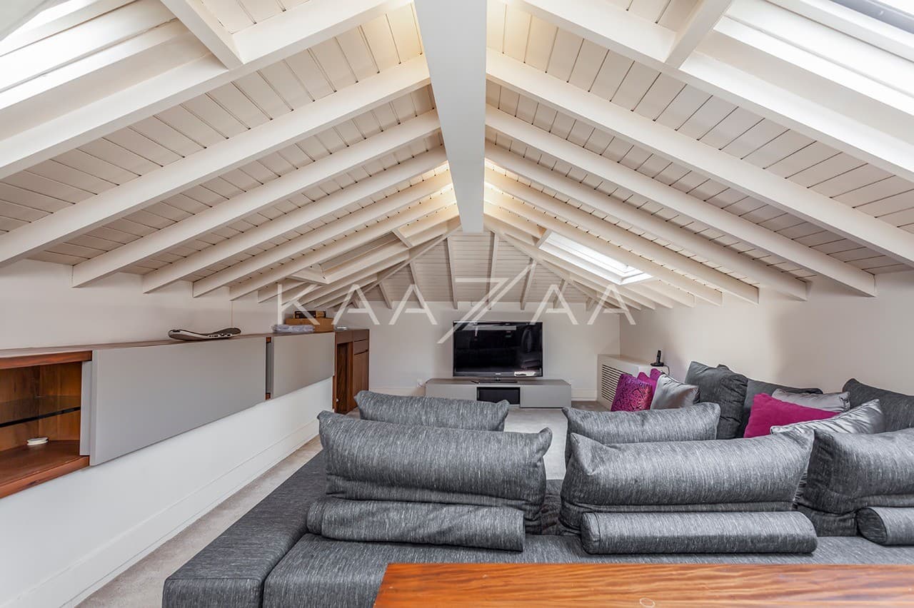 Design clean e acabamentos primorosos nesta casa na Cidade Jardim. - Foto 17