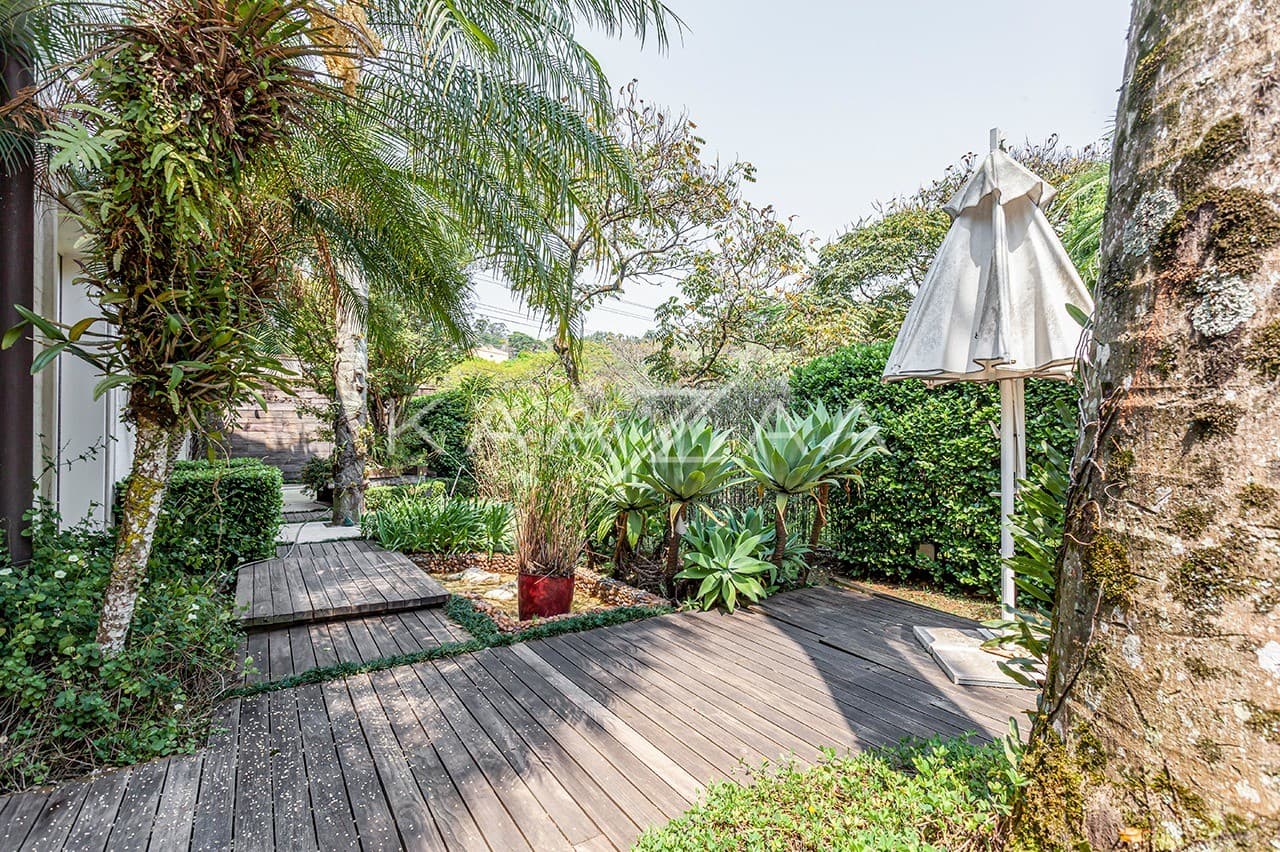 Design clean e acabamentos primorosos nesta casa na Cidade Jardim. - Foto 3