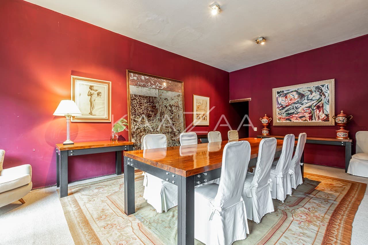 Casa brutalista com projeto arquitetônico singular e muito concreto no Jardim América. - Foto 19