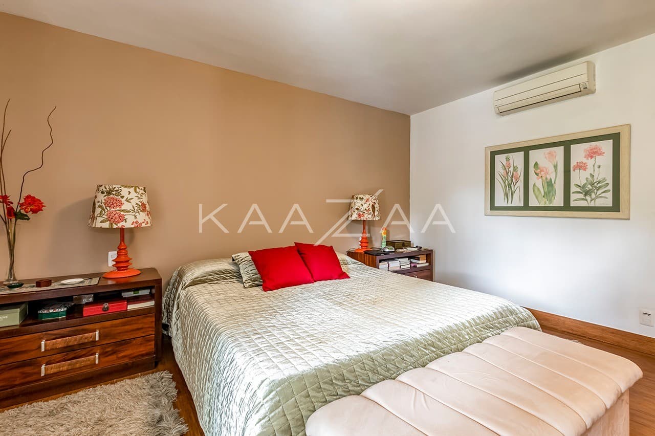 Aquele pé-direito que impressiona qualquer um. Casa em condomínio fechado na Cidade Jardim. - Foto 21