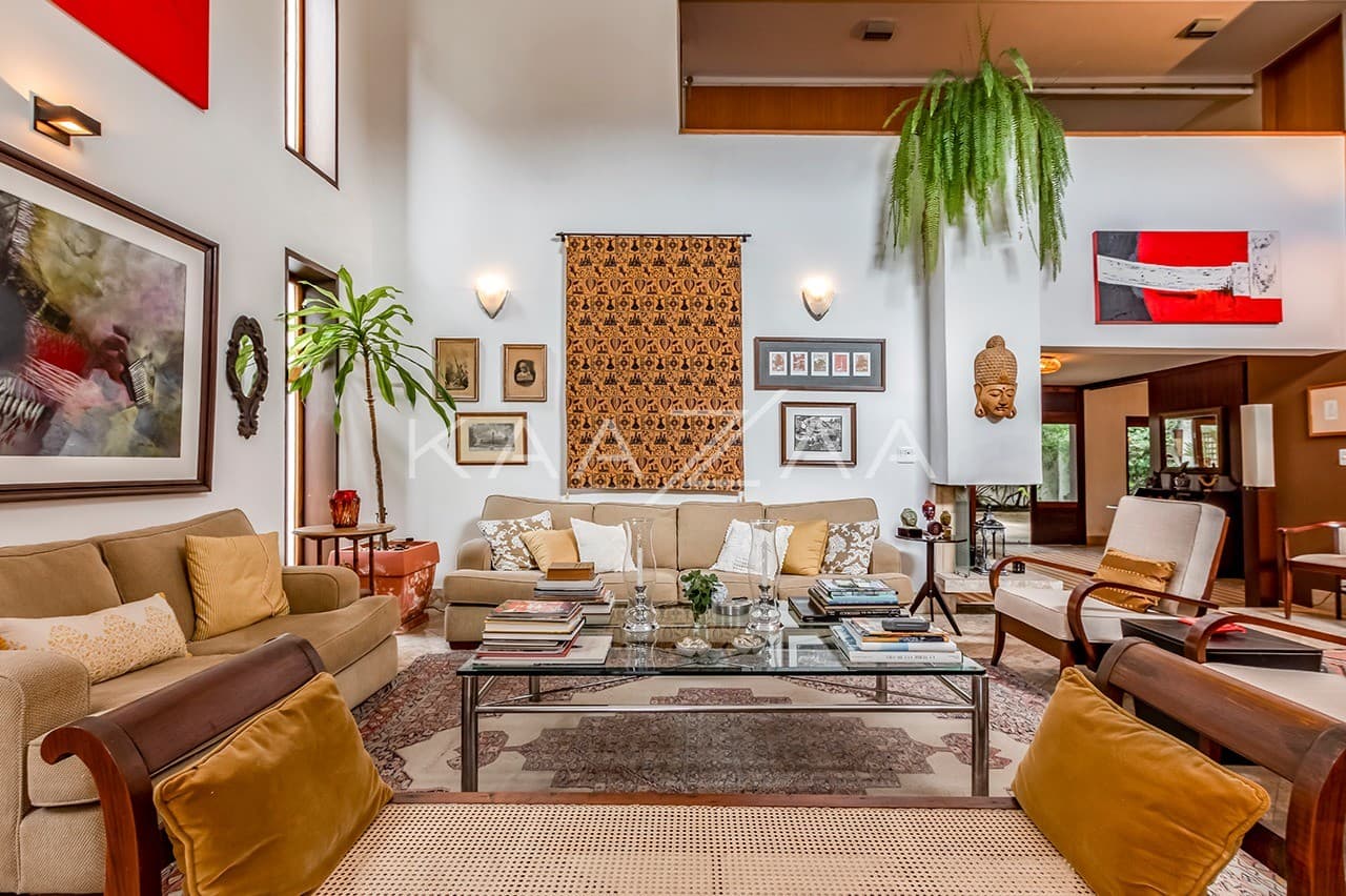 Aquele pé-direito que impressiona qualquer um. Casa em condomínio fechado na Cidade Jardim. - Foto 3