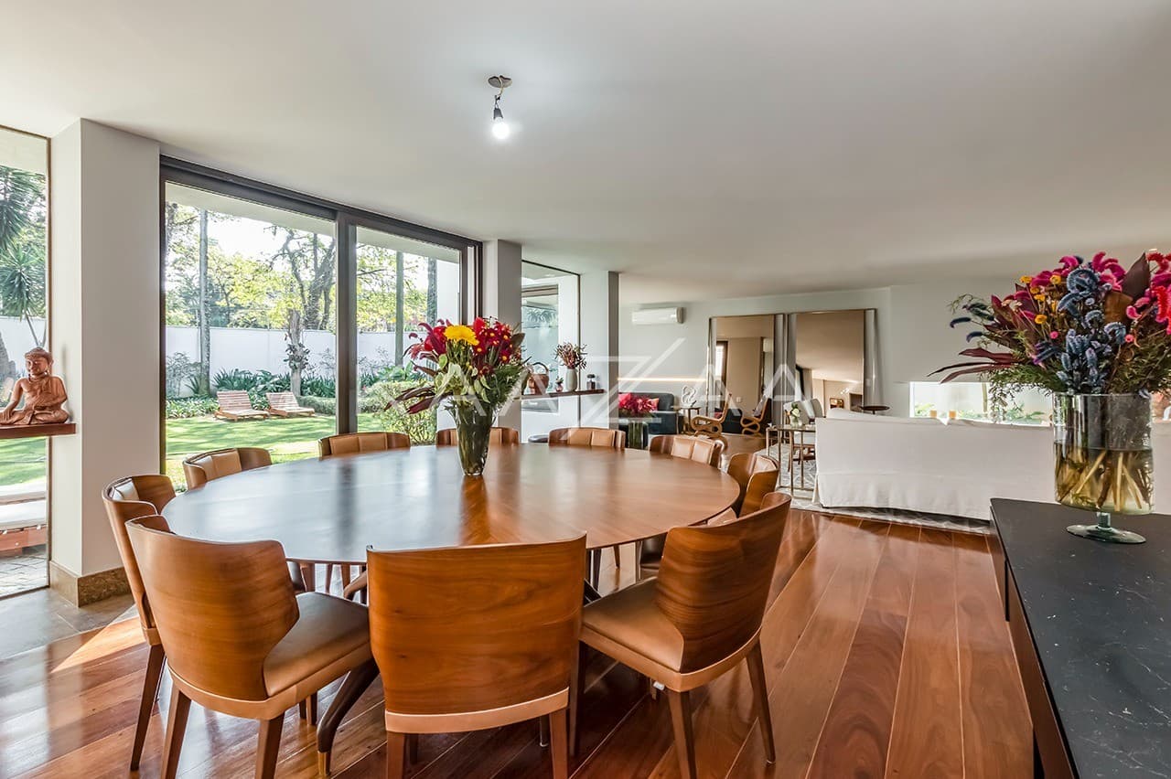 Casa ampla e reformada, com lindos detalhes. Um refúgio natural no meio de SP, no Jardim América. - Foto 9