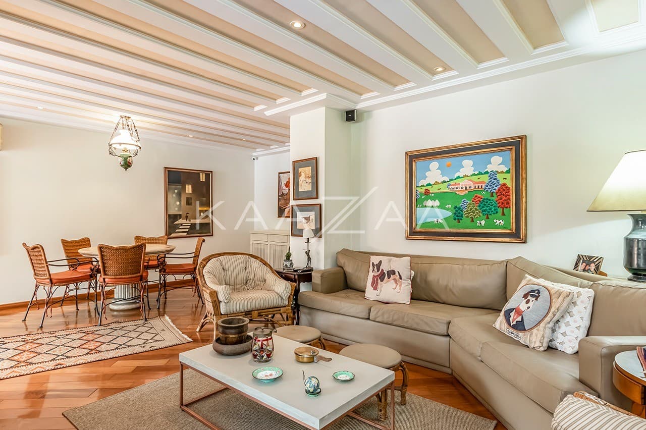 Casa com ares provençais ao lado da praça Panamericana, no Alto de Pinheiros. - Foto 12