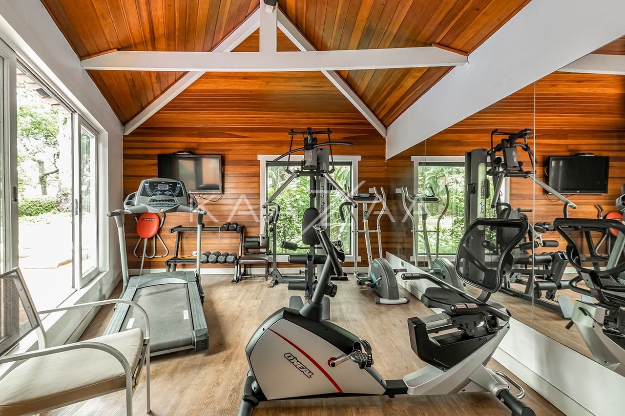 Casa com ares provençais ao lado da praça Panamericana, no Alto de Pinheiros. - Foto 31