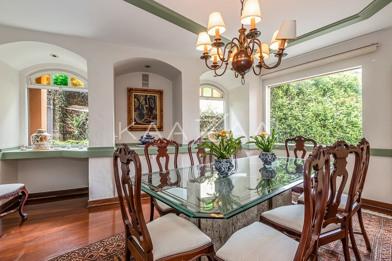 Casa com ares provençais ao lado da praça Panamericana, no Alto de Pinheiros. - Foto 34