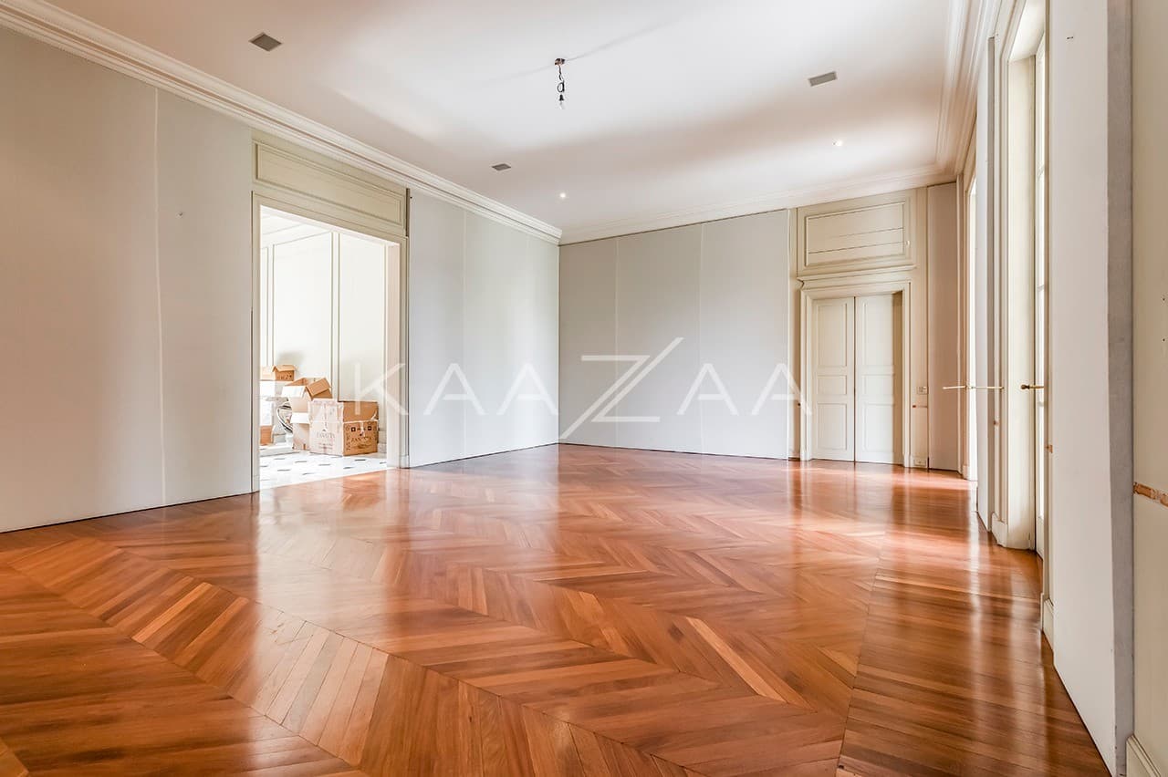 Casa exuberante com jardim e vista verde infinita. Em rua sossegada no Real Parque. - Foto 7