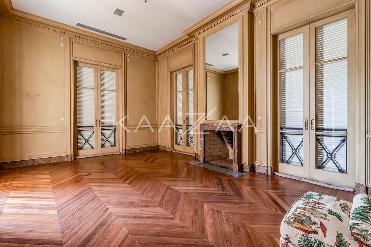 Casa exuberante com jardim e vista verde infinita. Em rua sossegada no Real Parque. - Foto 13