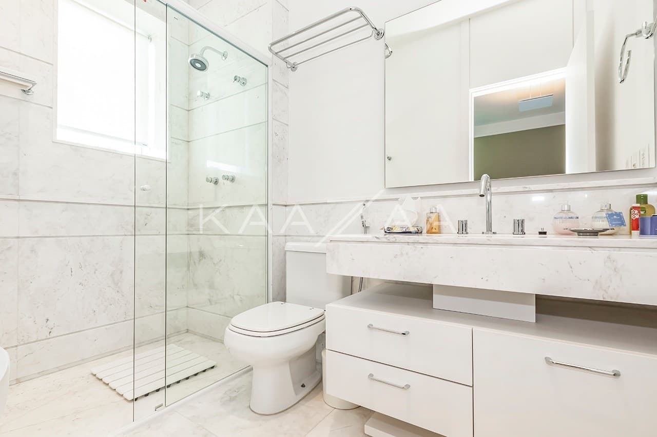 Aqui a sofisticação e infra estrutura são implacáveis. Belíssimo apartamento no Itaim Bibi. - Foto 22