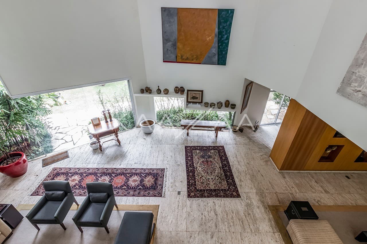 Um projeto autêntico, com espaços reformados e bem planejados. Casa triplex no Jardim Guedala. - Foto 30