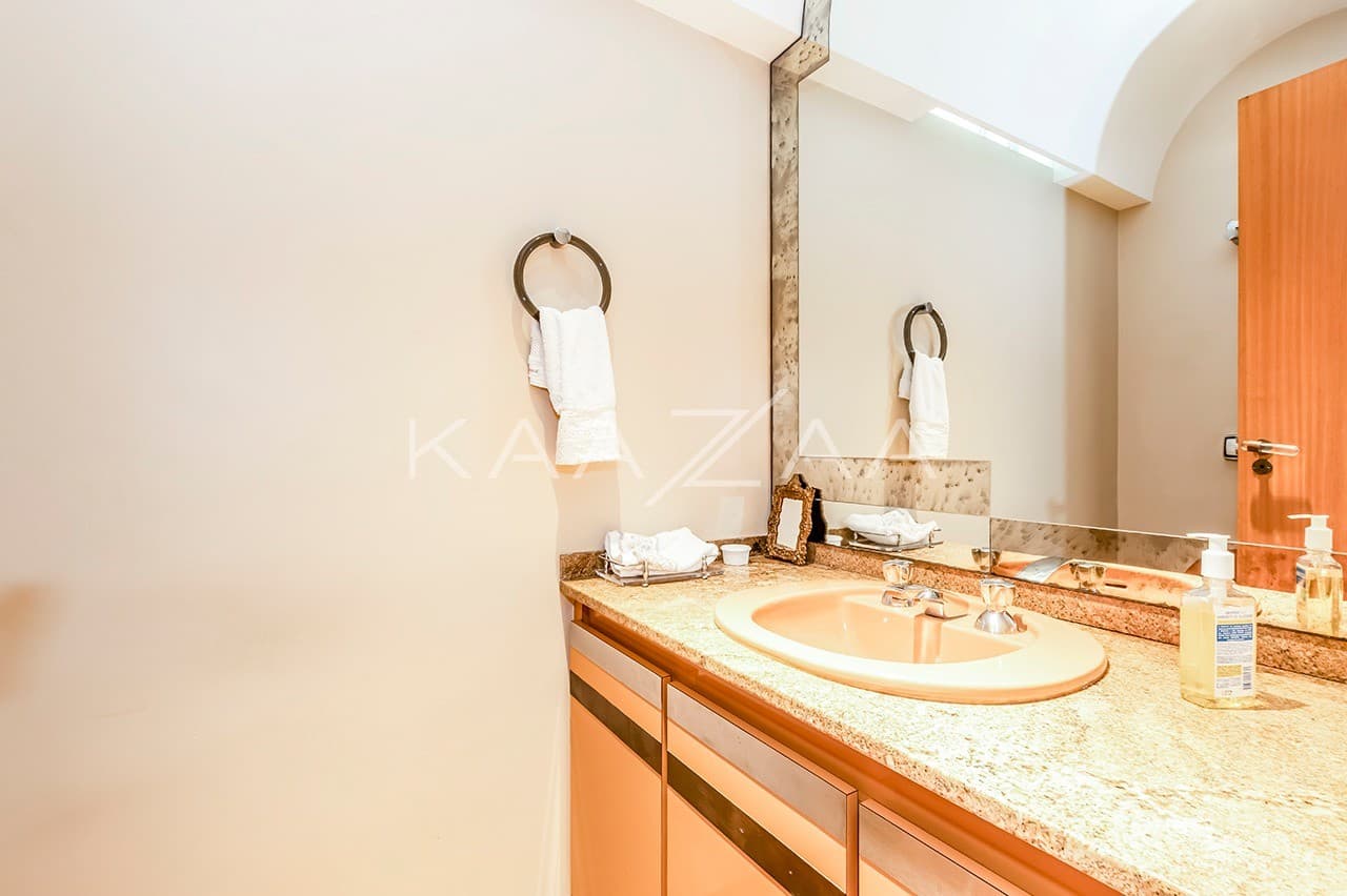 Lindo apartamento com ambientes integrados, bem no núcleo de Jardins. - Foto 8