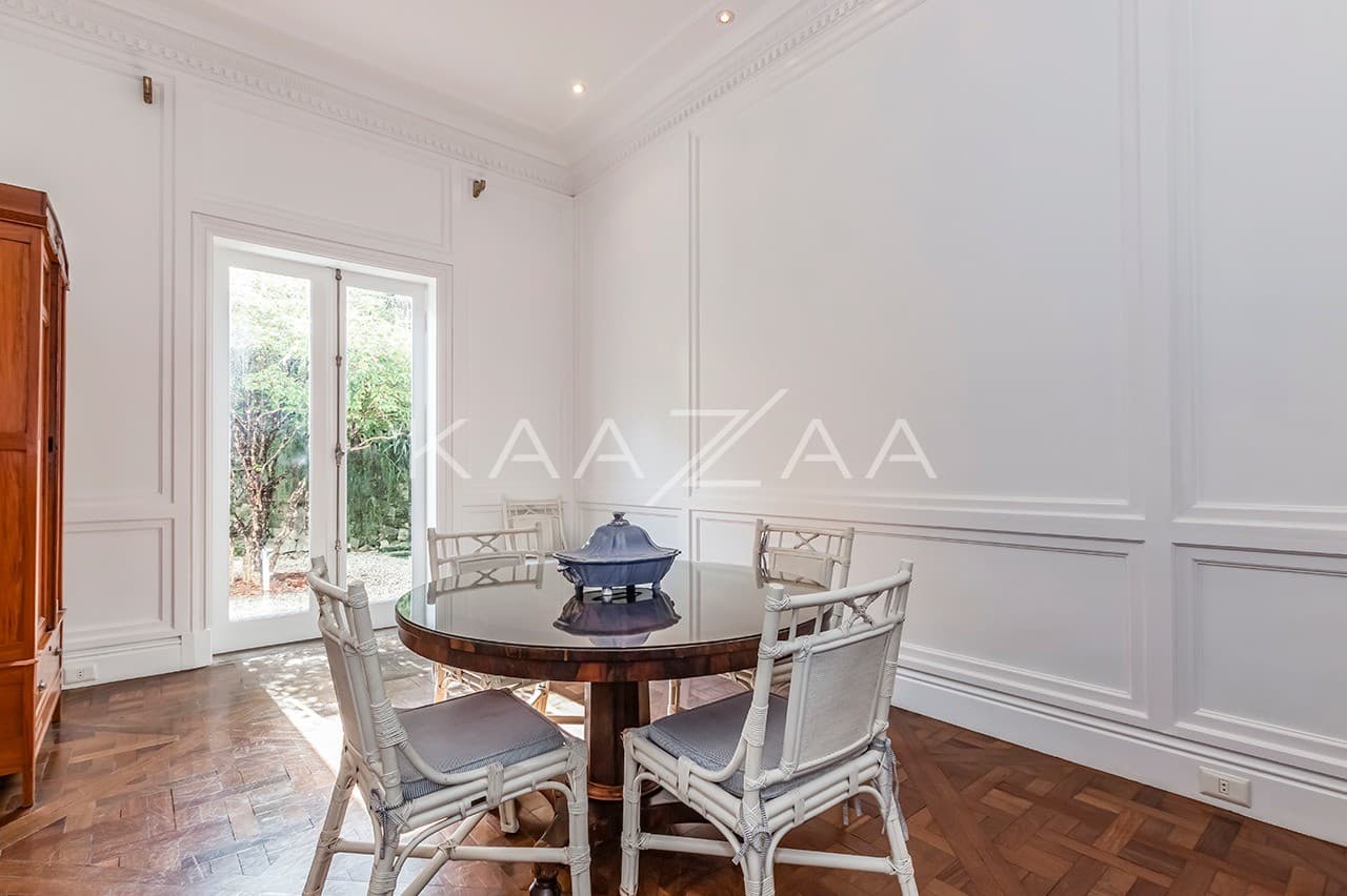 A estética clássica e impecável faz desta casa um lar exuberante. Na melhor localização da Cidade Jardim. - Foto 15