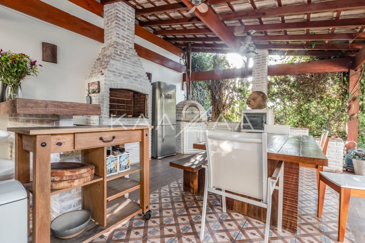 Aqui o lazer é parte do sossego e a qualidade de vida está em todos os cômodos. Casa deliciosa em Boaçava. - Foto 5